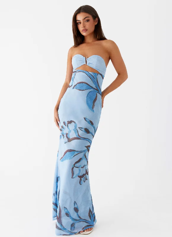 Discount Extravaganza Tropicana Maxi Dress - Blue Floral Clearance Event