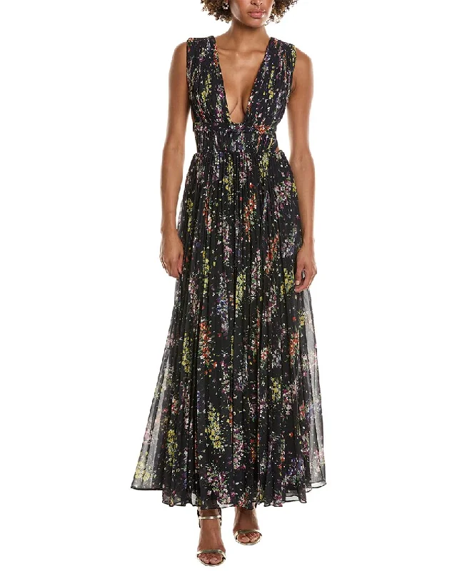 Chic Style, Always In Vogue AMUR Valentino Deep-V Gown Chic Allure