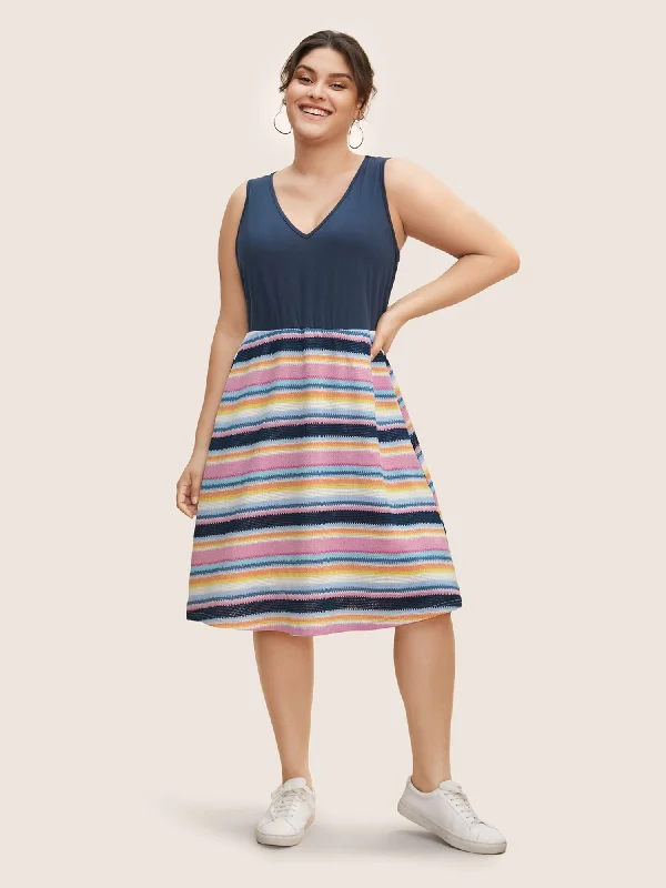 Hurry Before It'S Gone Contrast Striped Patchwork Sleeveless Knit Dress Discounts on Casual Weekend Styles