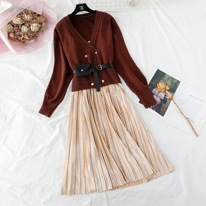 End-Of-Season Clearance Sweater cardigan + pleated velvet suspender skirt  3950 Y2K Nostalgic Fashion Look