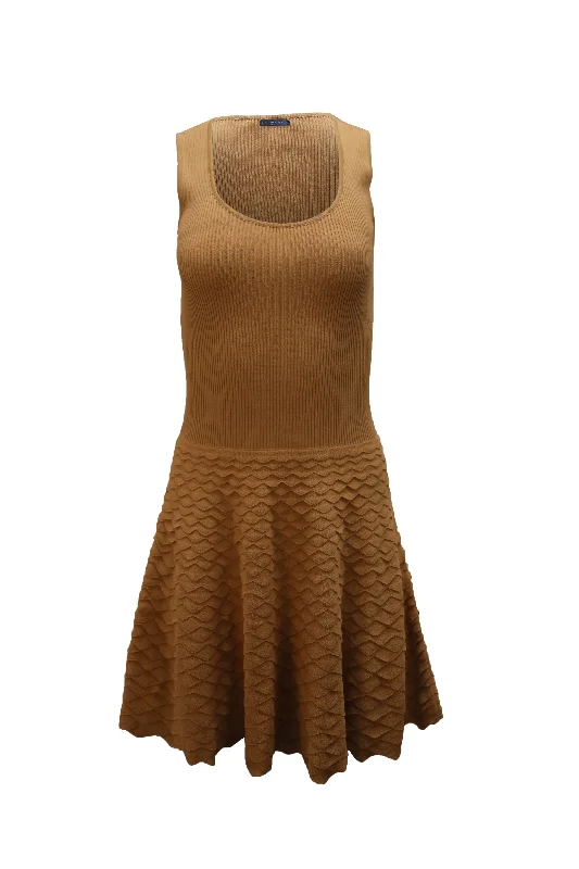 New In This Season Alexander McQueen Knitted Scalloped Sleeveless Mini Dress in Beige Viscose Great Deals on Ethnic Cultural Wear