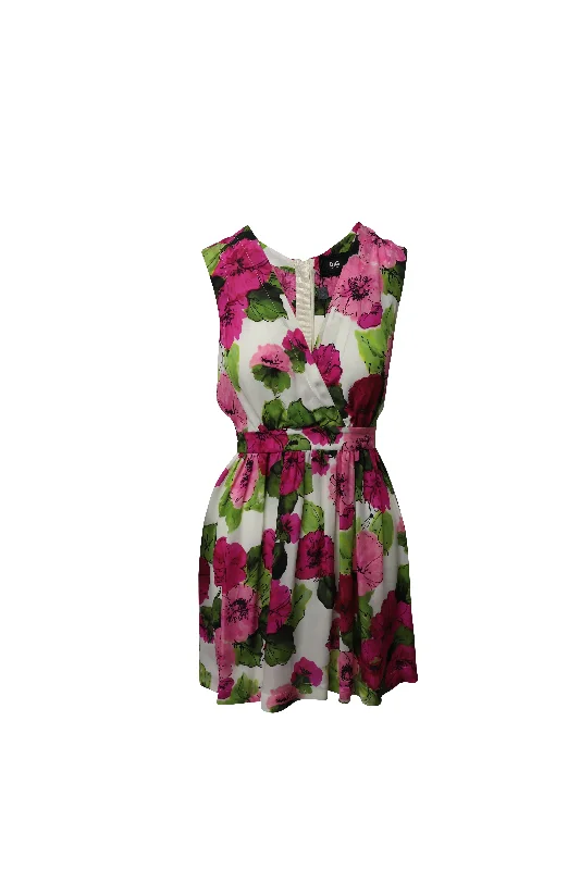 Unbeatable Deals Dolce & Gabbana Floral Dress in Multicolor Silk Classic Timeless Elegant Style